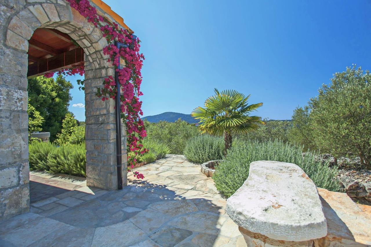 Stone House San Pelegrin Villa Vela Luka Exterior photo